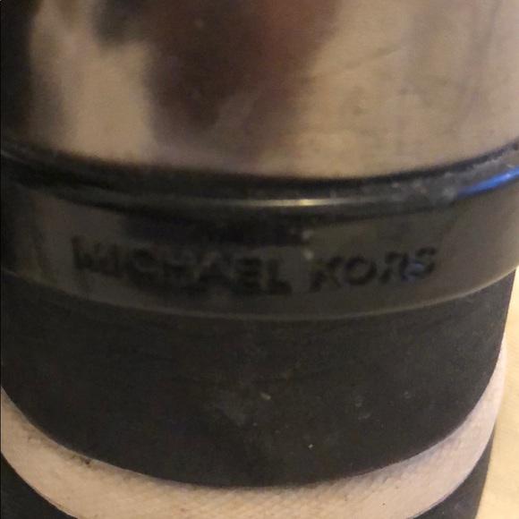 Michael kors booties - Picture 4 of 4